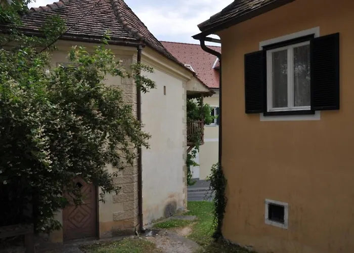 Semesterbostad Pernerhaus Poellau